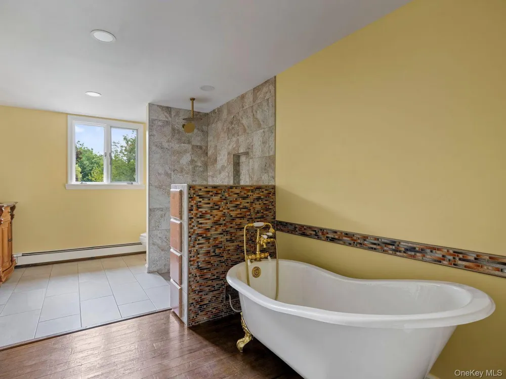 90 New Paltz Road Highland, NY 12528