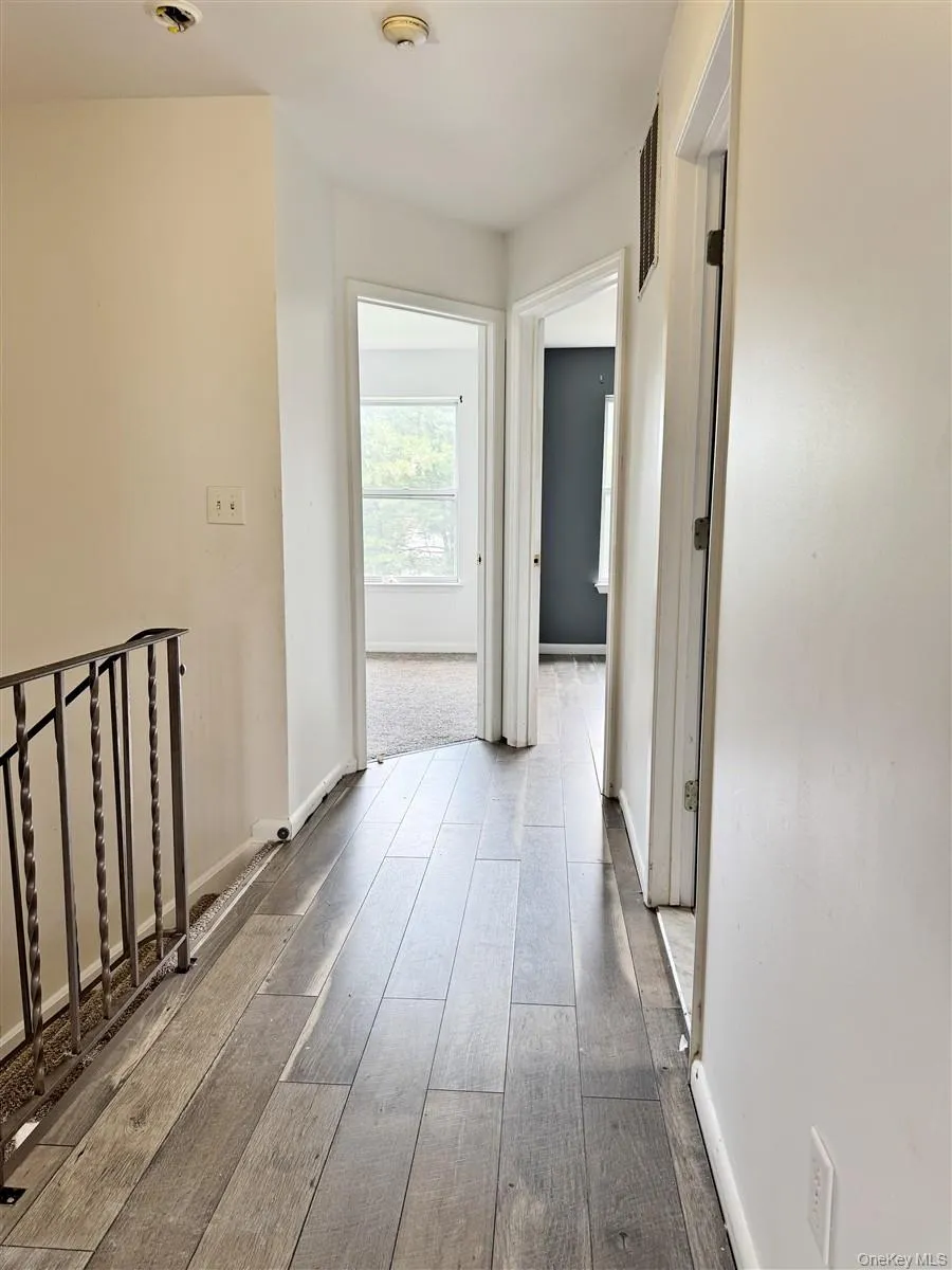 13 Yorkshire Court Nanuet, NY 10954