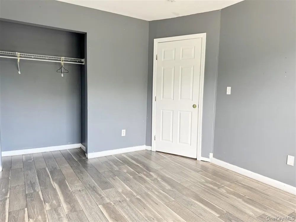 13 Yorkshire Court Nanuet, NY 10954