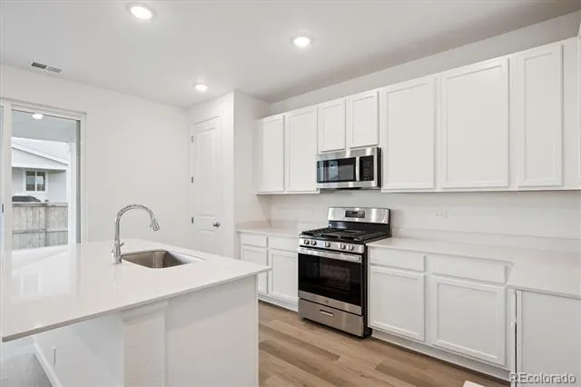 5430 Brangus Drive Windsor, CO 80528