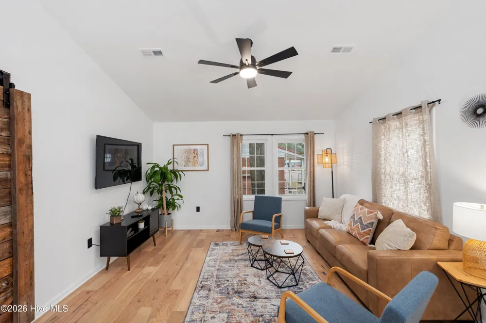 411 Swann Street Wilmington, NC 28401