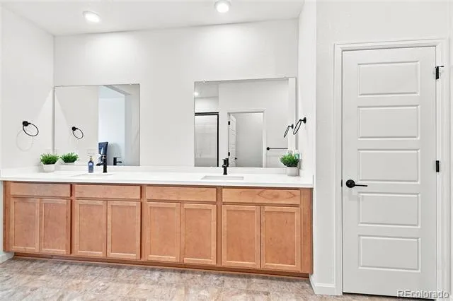 3471 Buchanan Way Aurora, CO 80019