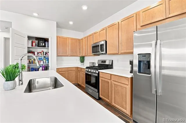 3471 Buchanan Way Aurora, CO 80019