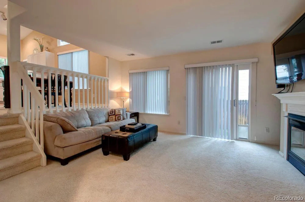1378 S Akron Way Denver, CO 80247