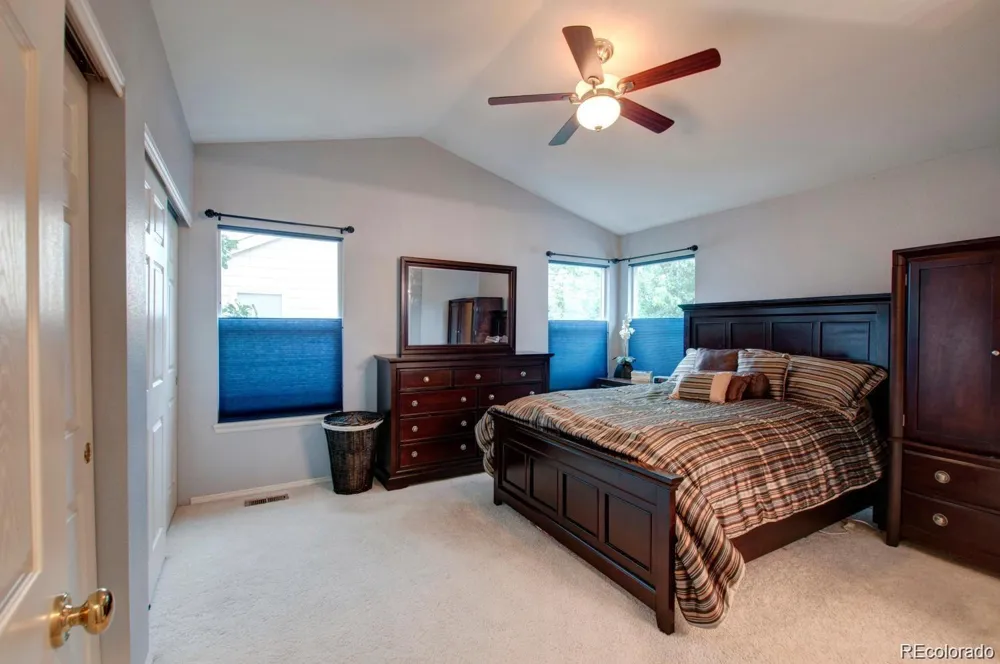 1378 S Akron Way Denver, CO 80247