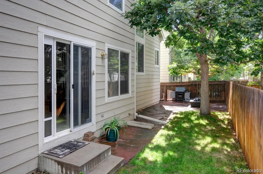 1378 S Akron Way Denver, CO 80247