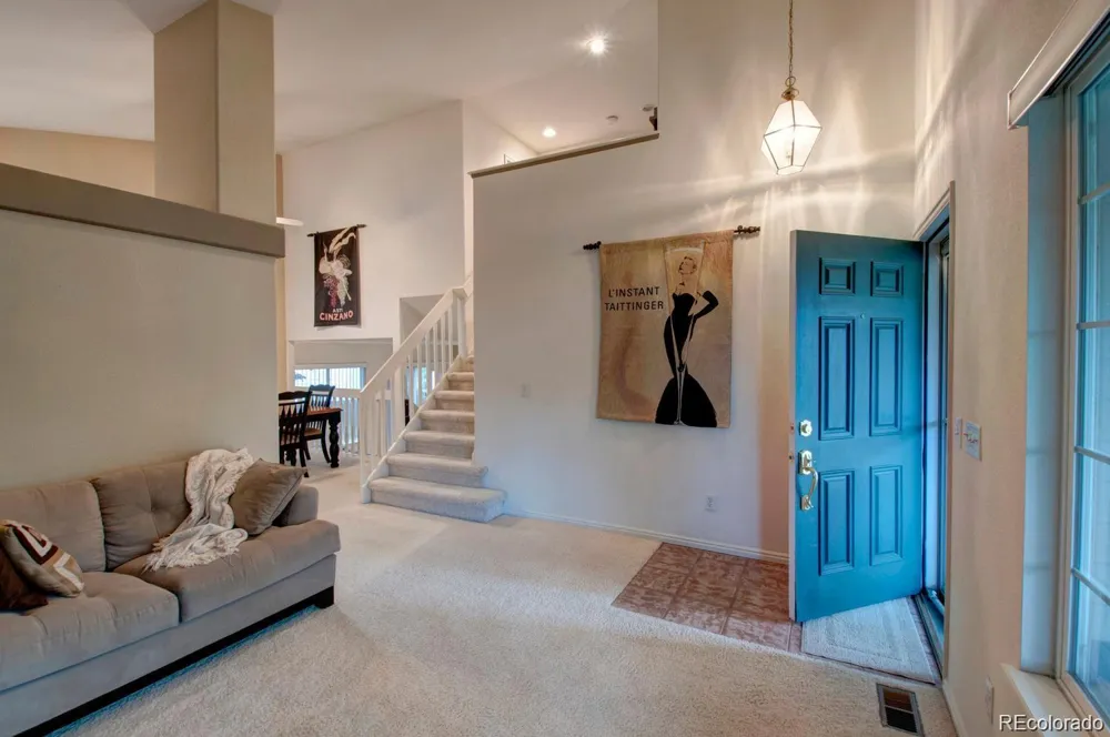 1378 S Akron Way Denver, CO 80247