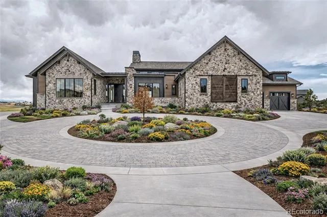 8599 Yellowcress Street Littleton, CO 80125