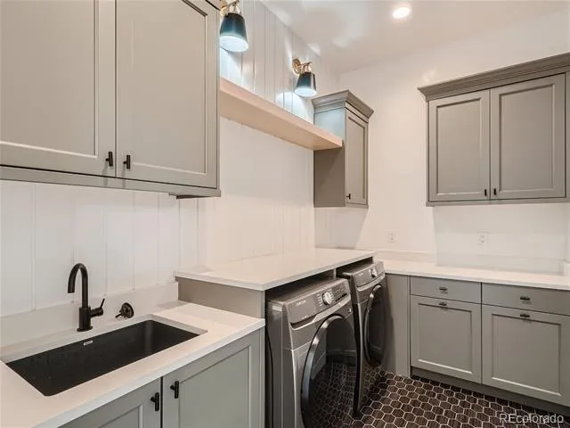 8599 Yellowcress Street Littleton, CO 80125