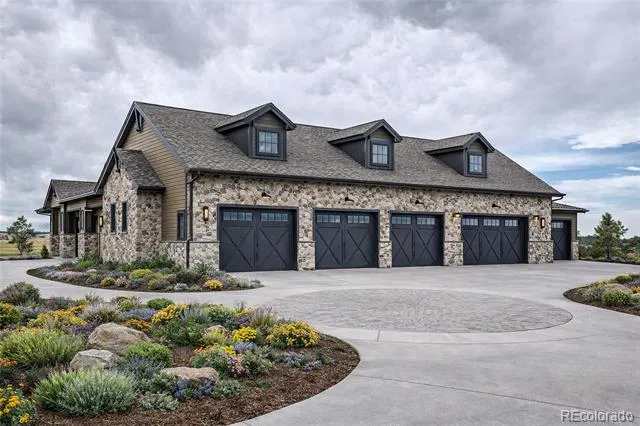 8599 Yellowcress Street Littleton, CO 80125