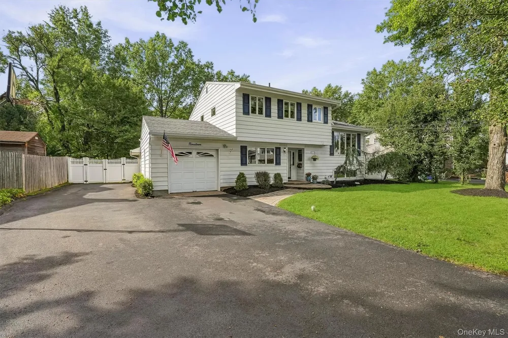 19 Dutch Hollow Drive Orangeburg, NY 10962