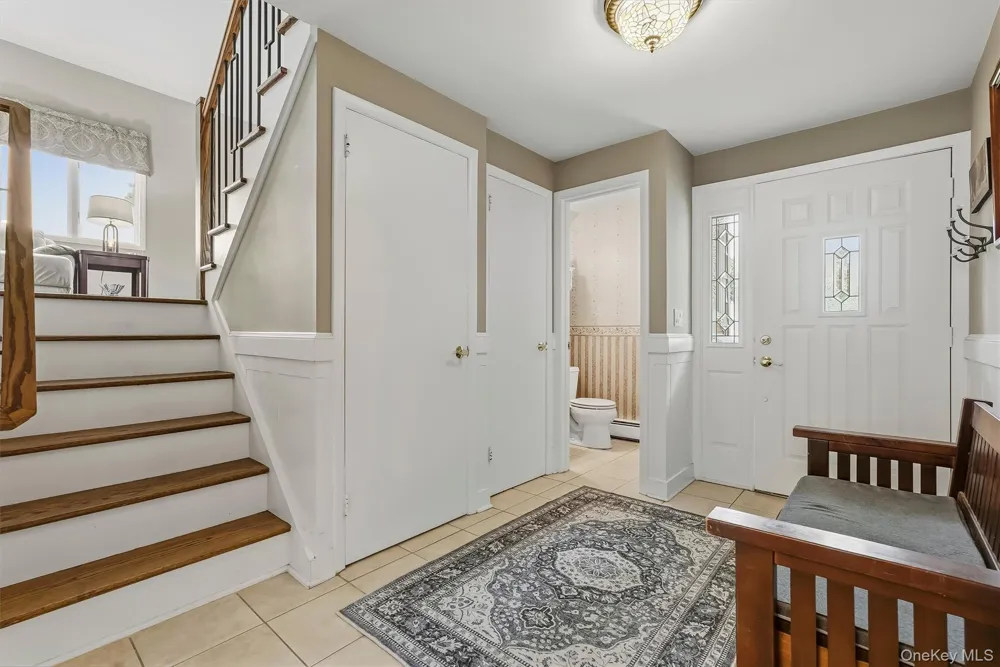 19 Dutch Hollow Drive Orangeburg, NY 10962