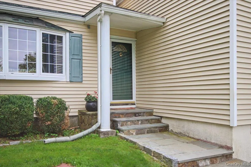2978 Springhurst Court Yorktown Heights, NY 10598