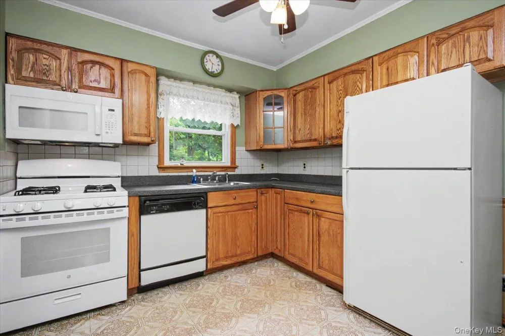 2978 Springhurst Court Yorktown Heights, NY 10598