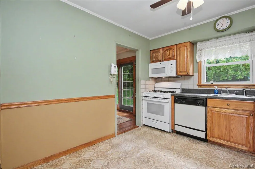 2978 Springhurst Court Yorktown Heights, NY 10598