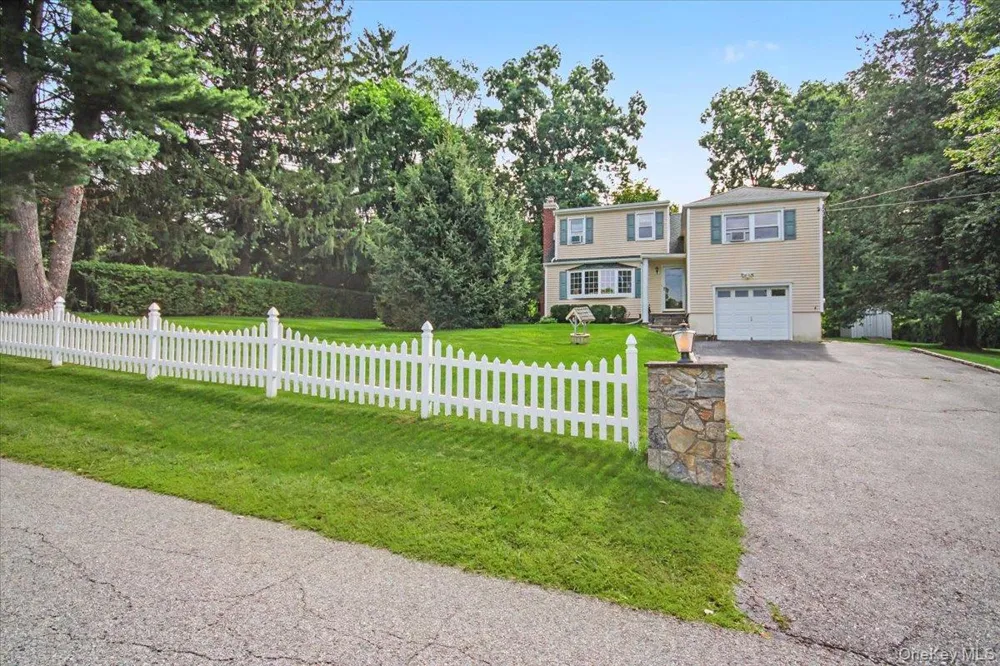 2978 Springhurst Court Yorktown Heights, NY 10598