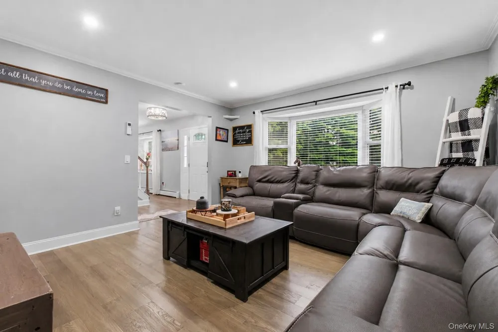 20 Cary Road Hyde Park, NY 12538