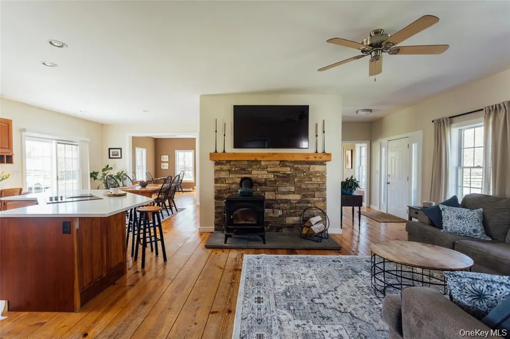 854 County Route 9 Ghent, NY 12075