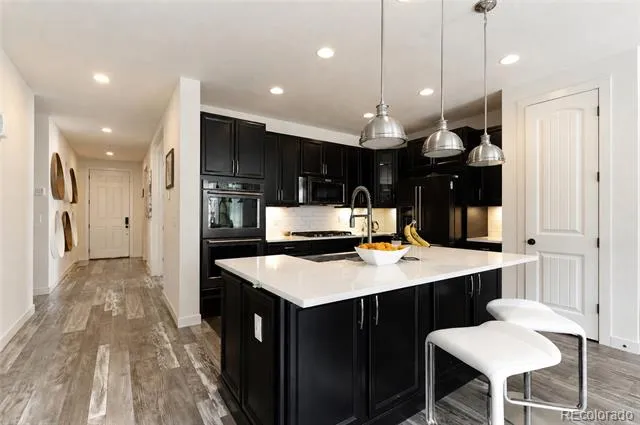 7858 S Flat Rock Court Aurora, CO 80016