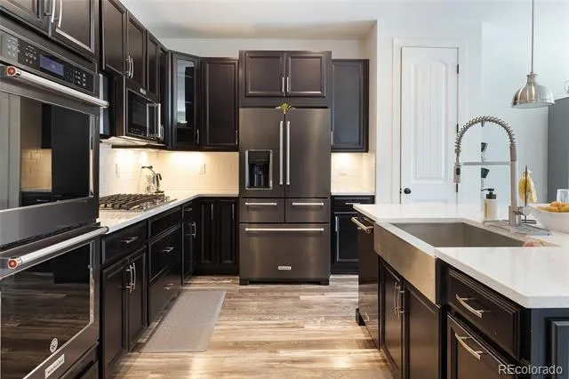 7858 S Flat Rock Court Aurora, CO 80016