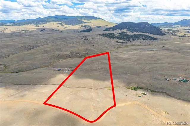 700 Easton Road Hartsel, CO 80449