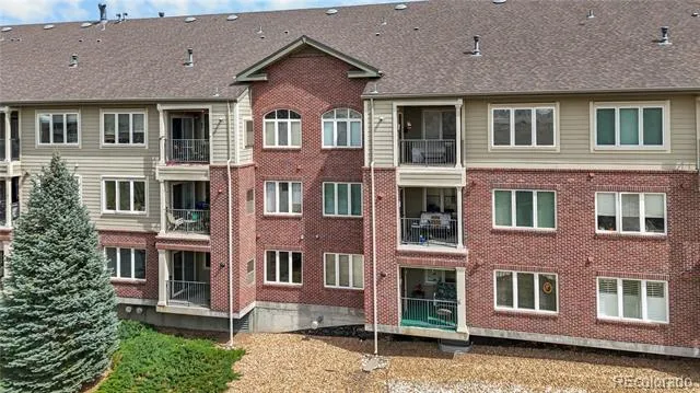 2894 W Riverwalk Circle #B108 Littleton, CO 80123