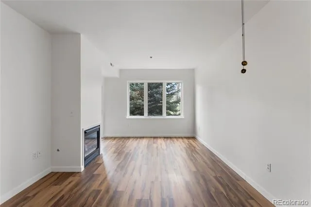 2894 W Riverwalk Circle #B108 Littleton, CO 80123