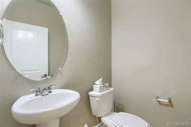 9004 E Caley Way Greenwood Village, CO 80111