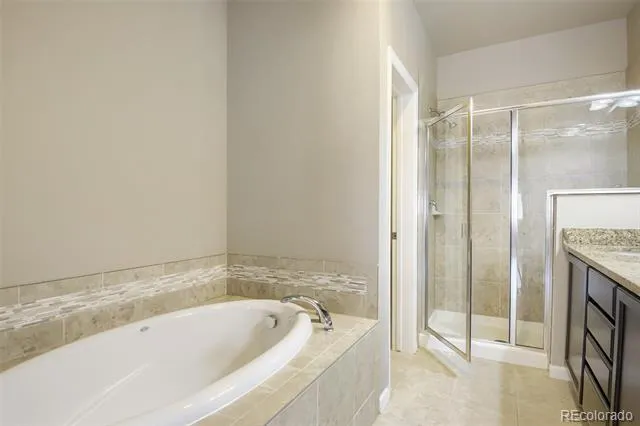 9004 E Caley Way Greenwood Village, CO 80111
