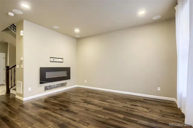 9004 E Caley Way Greenwood Village, CO 80111