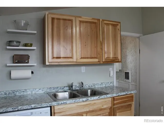 208 Cheyenne Avenue Grover, CO 80729