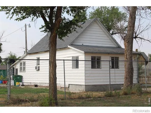 208 Cheyenne Avenue Grover, CO 80729