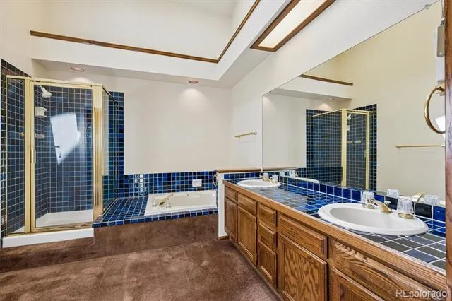1581 E Nichols Circle Centennial, CO 80122