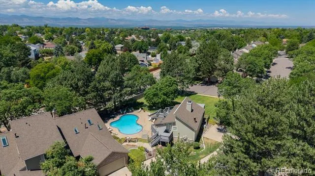 1581 E Nichols Circle Centennial, CO 80122