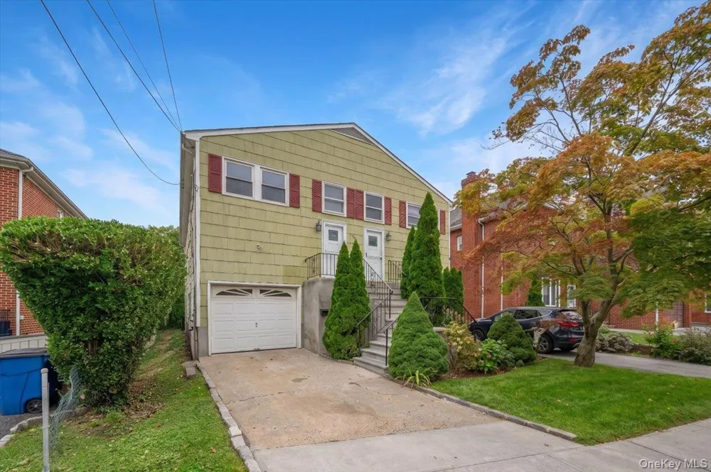 284 Park Avenue #Left Side Harrison, NY 10528