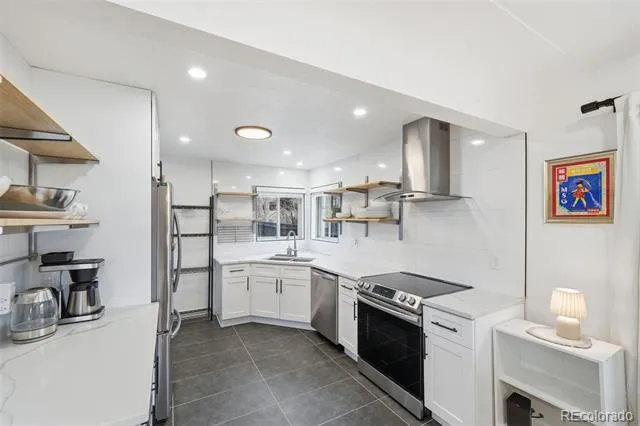 4702 S Lincoln Street Englewood, CO 80113