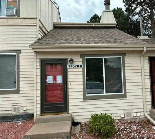 17670 E Loyola Drive #B Aurora, CO 80013