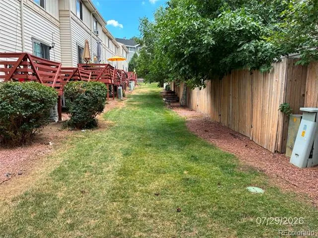 17670 E Loyola Drive #B Aurora, CO 80013