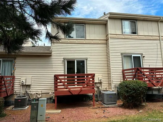 17670 E Loyola Drive #B Aurora, CO 80013