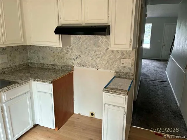 17670 E Loyola Drive #B Aurora, CO 80013