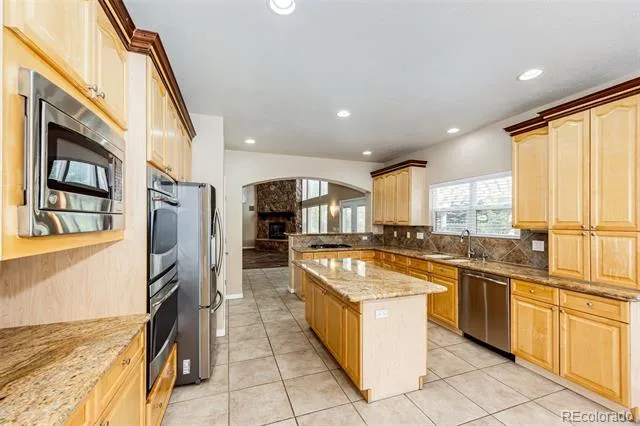 19076 E Maplewood Avenue Aurora, CO 80016