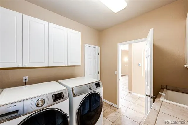 19076 E Maplewood Avenue Aurora, CO 80016