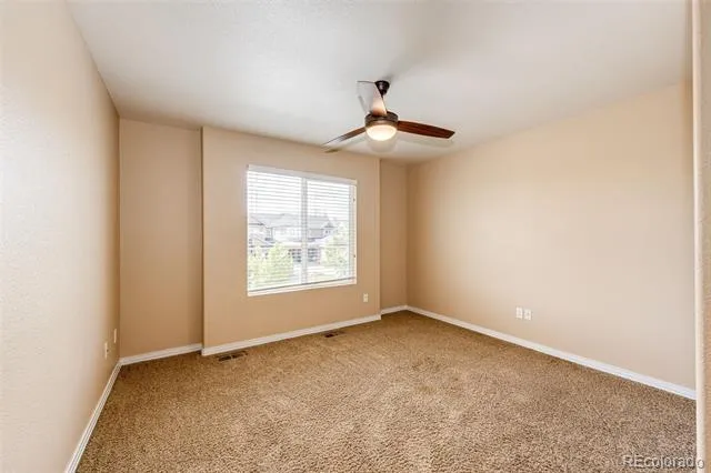 19076 E Maplewood Avenue Aurora, CO 80016