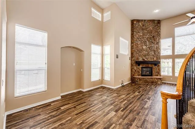 19076 E Maplewood Avenue Aurora, CO 80016