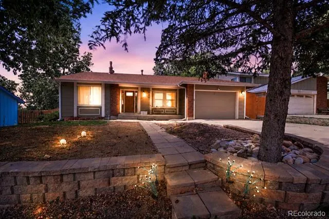 647 Red Cliff Road Colorado Springs, CO 80906