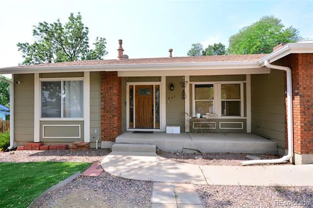 647 Red Cliff Road Colorado Springs, CO 80906
