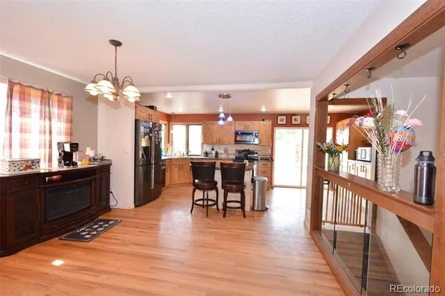 647 Red Cliff Road Colorado Springs, CO 80906