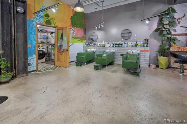 837 E 17th Avenue #101 Denver, CO 80218