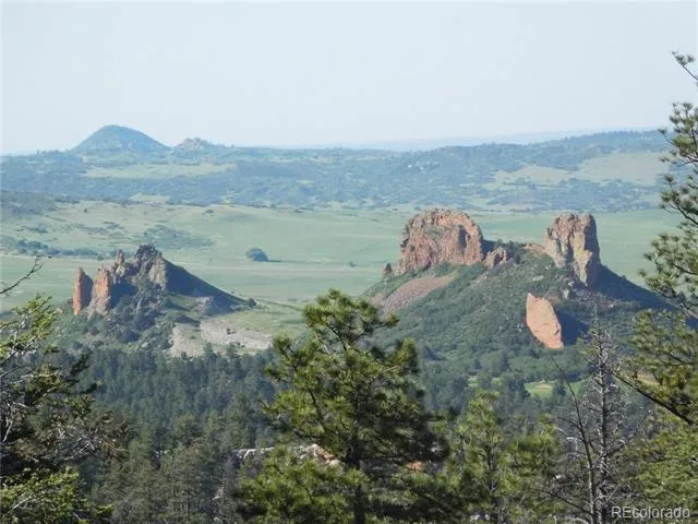 5425 Cheyenne Drive Larkspur, CO 80118