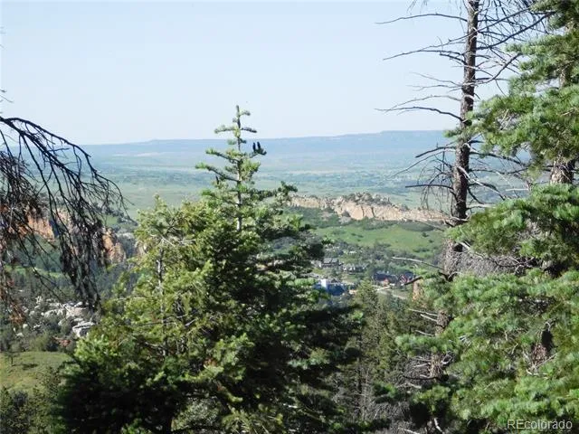 5425 Cheyenne Drive Larkspur, CO 80118